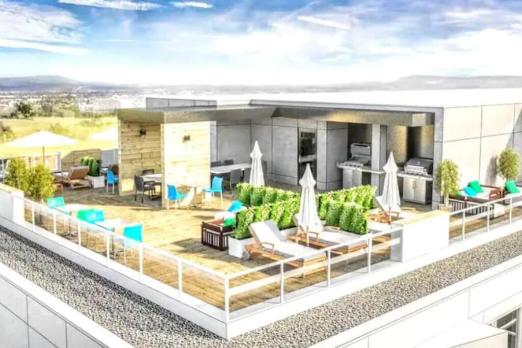 Good Vibes Only -Modern And Spacious 2 Bedroom Condo 4 Beds Free Parking, Gym Québec Eksteriør bilde