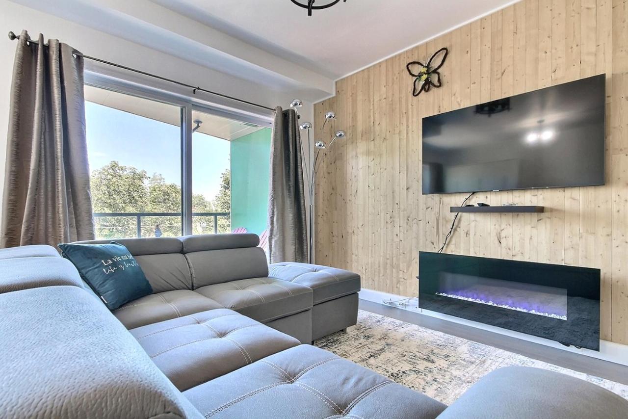 Good Vibes Only -Modern And Spacious 2 Bedroom Condo 4 Beds Free Parking, Gym Québec Eksteriør bilde