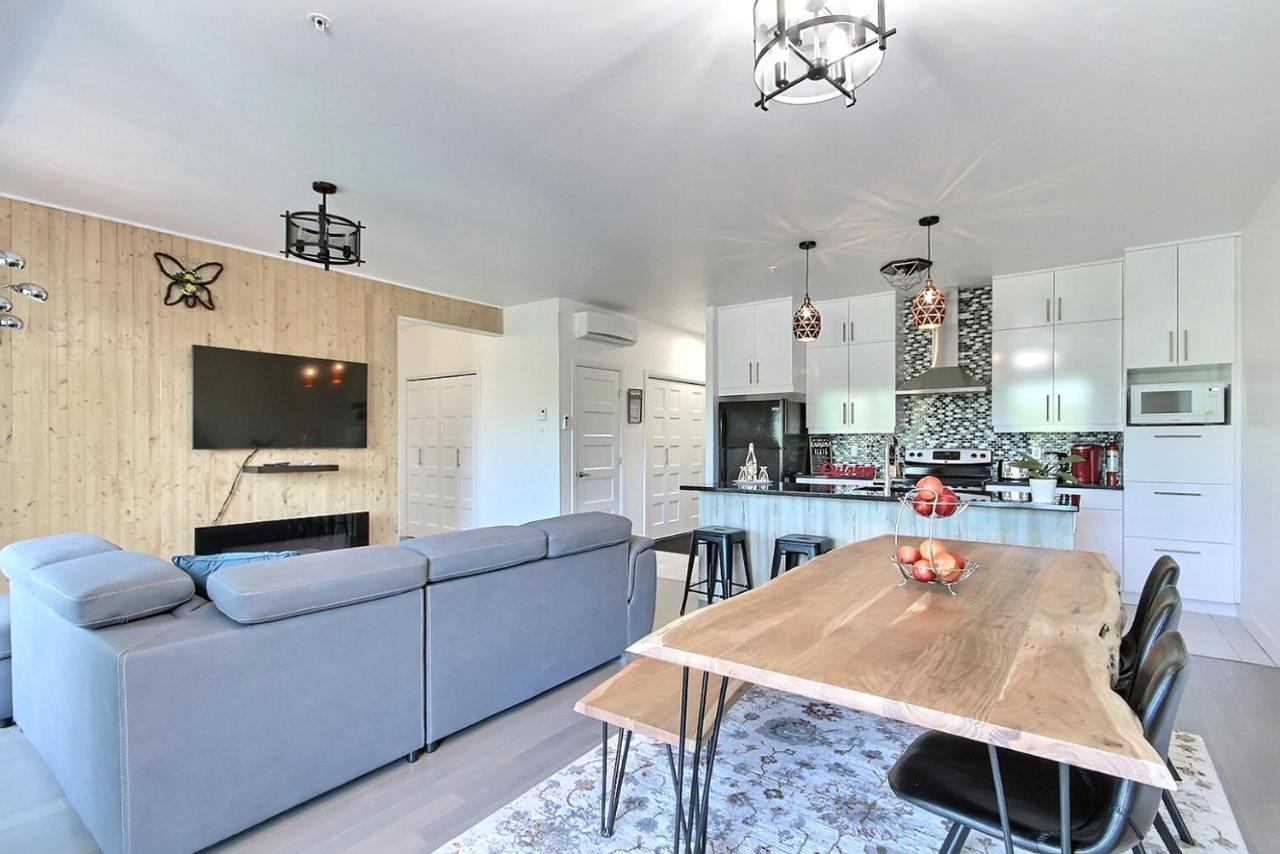 Good Vibes Only -Modern And Spacious 2 Bedroom Condo 4 Beds Free Parking, Gym Québec Eksteriør bilde
